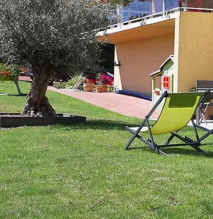 Ma Maison Fleurie Proche Aéroport, Eurexpo *